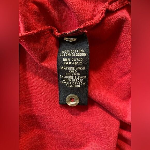 Red head red tshirt‎ - Picture 3 of 6